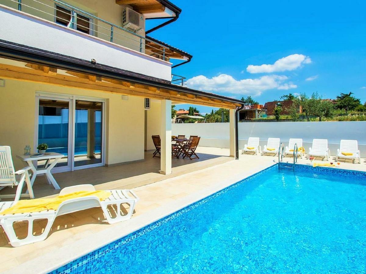 Villa Sanja Plovanija Luaran gambar