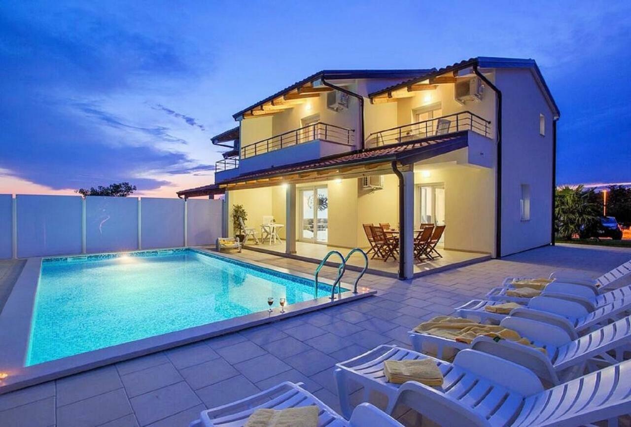 Villa Sanja Plovanija Luaran gambar